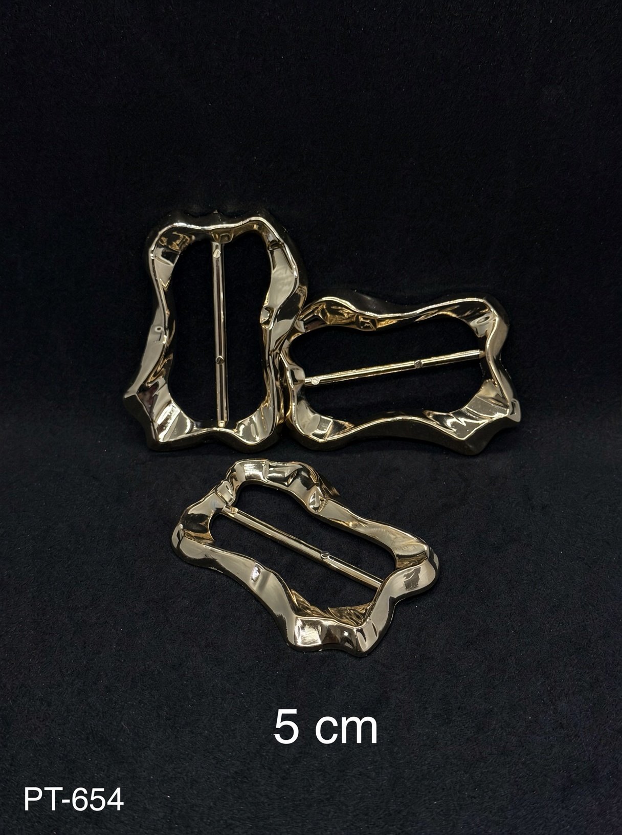 Metallized Asymmetric Buckle