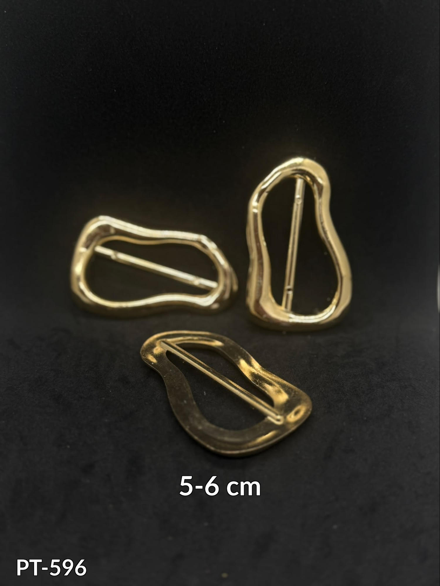 Metallized Asymmetric Buckle