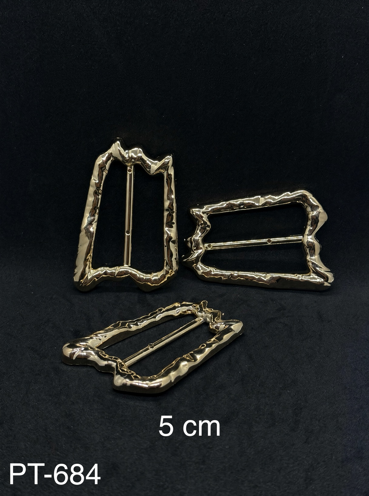 Metallized Asymmetric Buckle