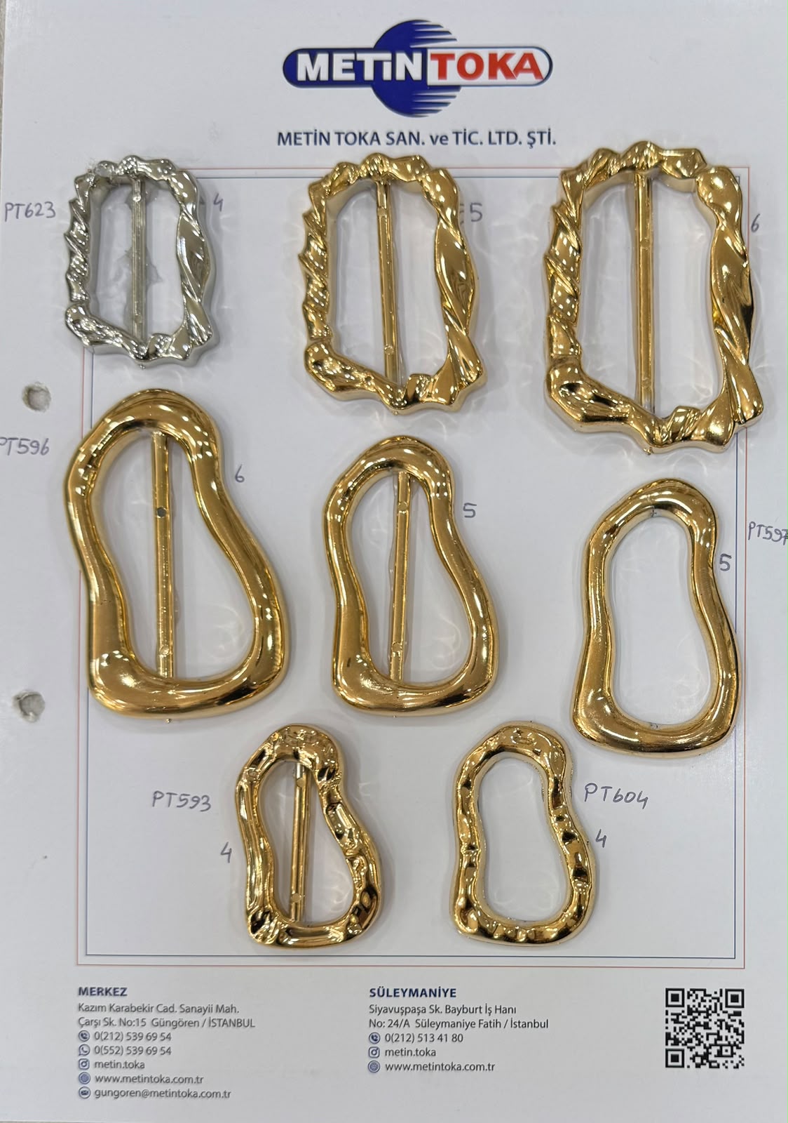 Cartes d’échantillons — boucles métallisées asymétriques