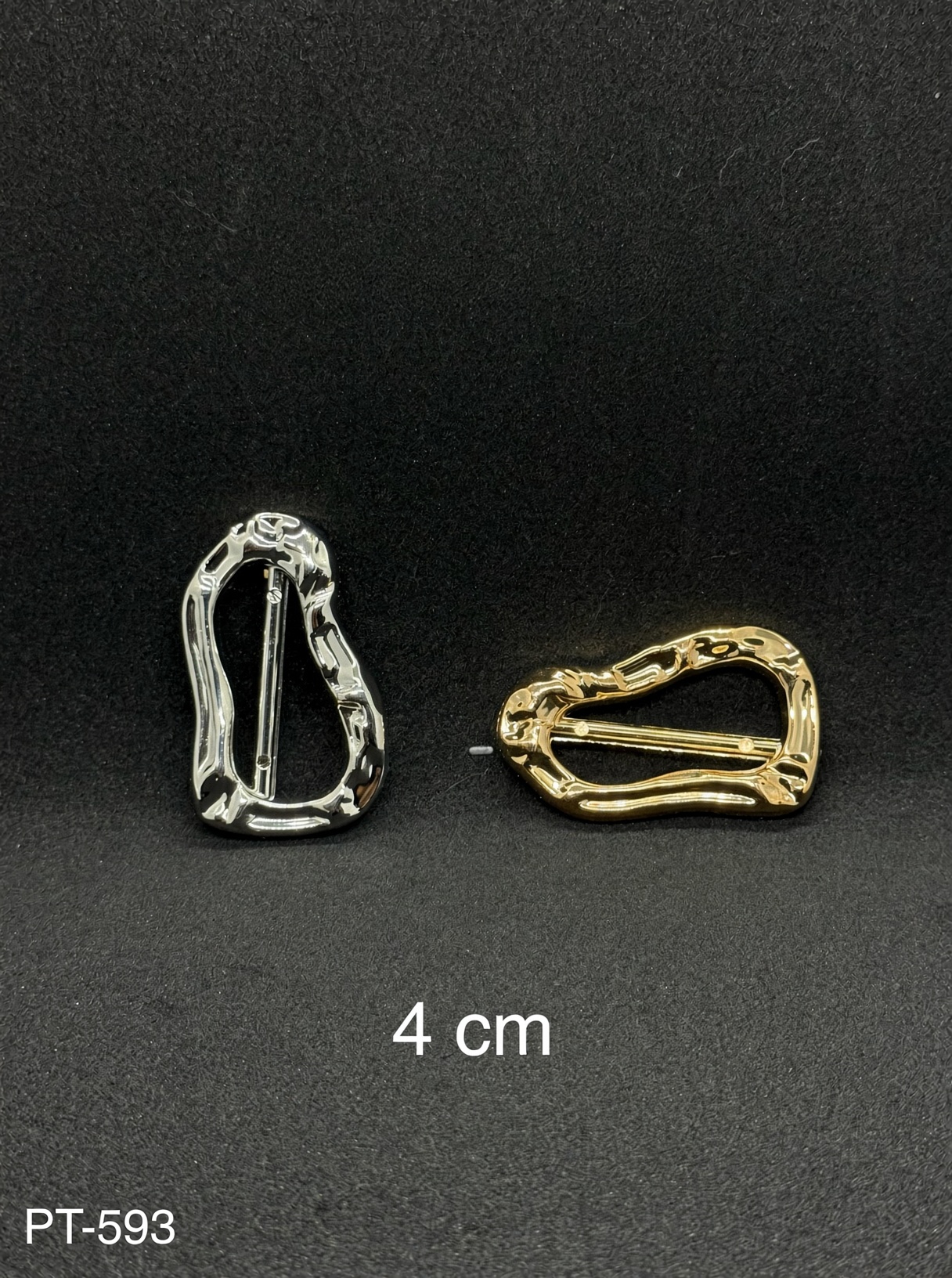 Metallized Asymmetric Buckle