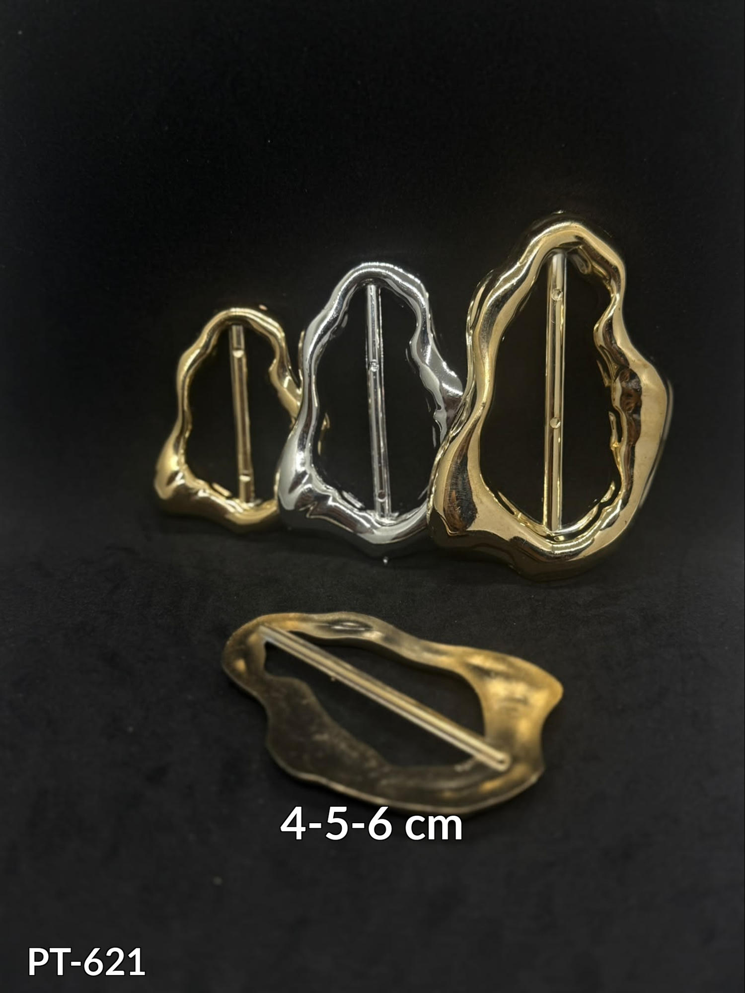 Metallized Asymmetric Buckle