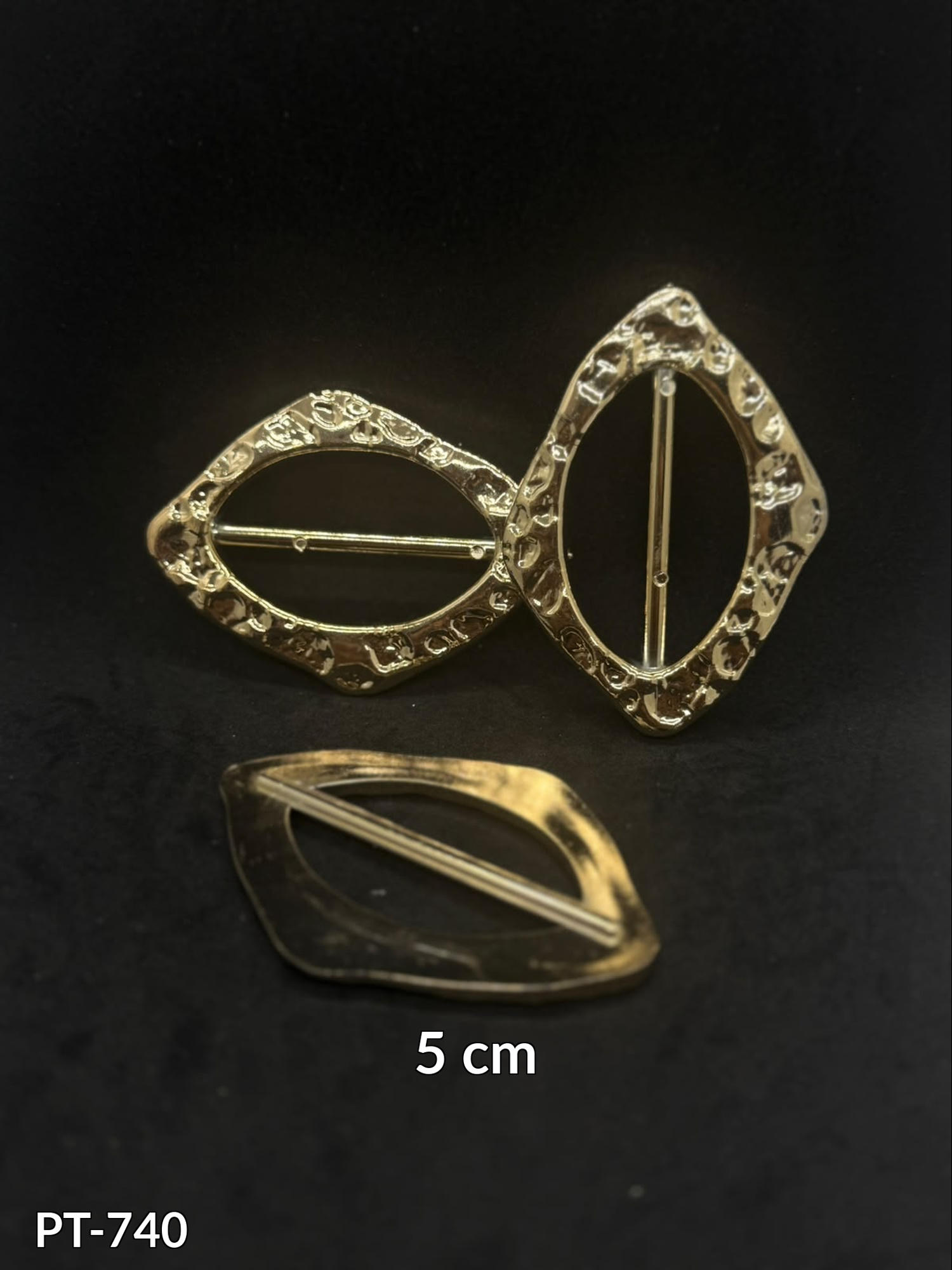 Metallized Asymmetric Buckle
